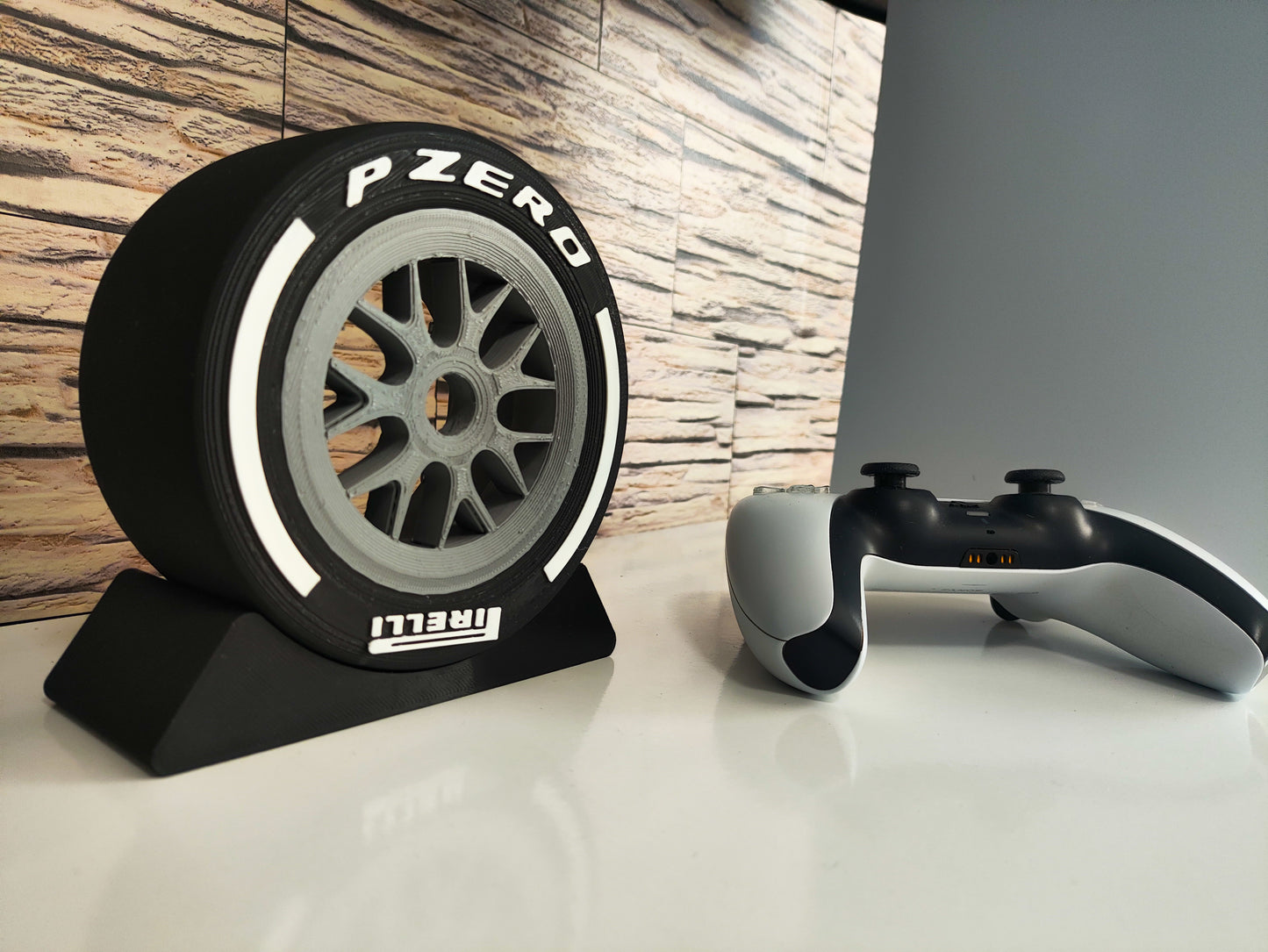 Simracing Decoracion Formula 1 Neumatico Duro Blanco Fabricados en 3D- AR3D Studios