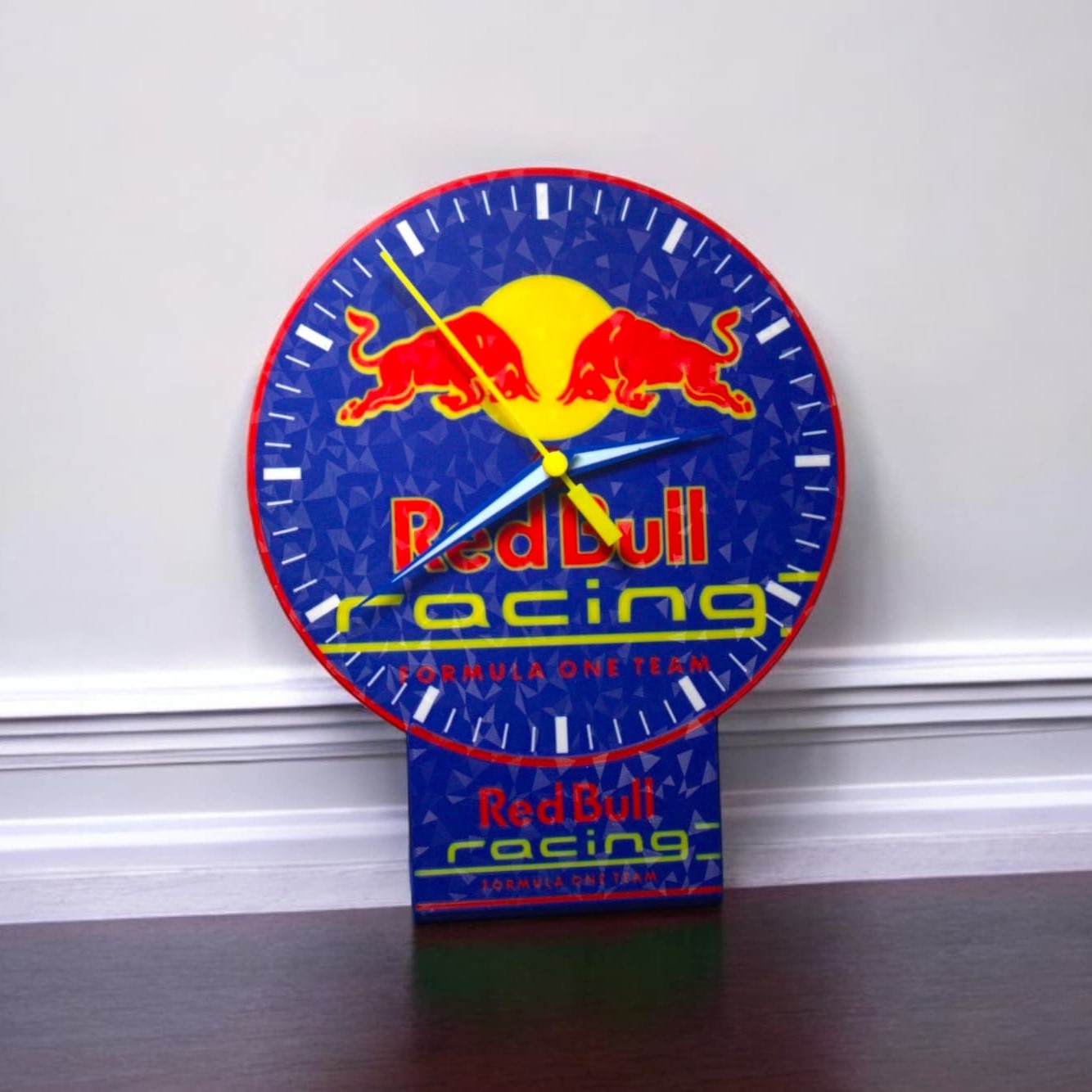 Reloj de mesa Red Bull