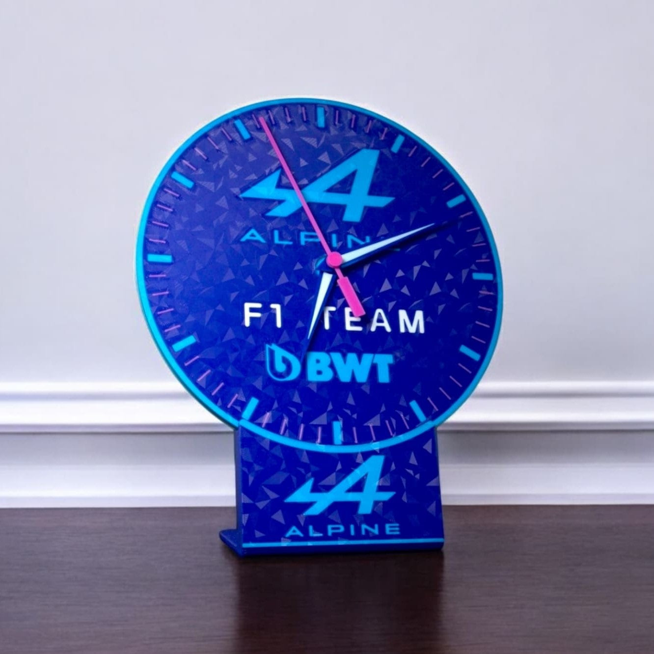 Reloj de mesa Alpine