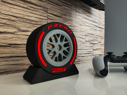 Simracing Decoracion Formula 1 Neumatico Blando Rojo Fabricados en 3D- AR3D Studios