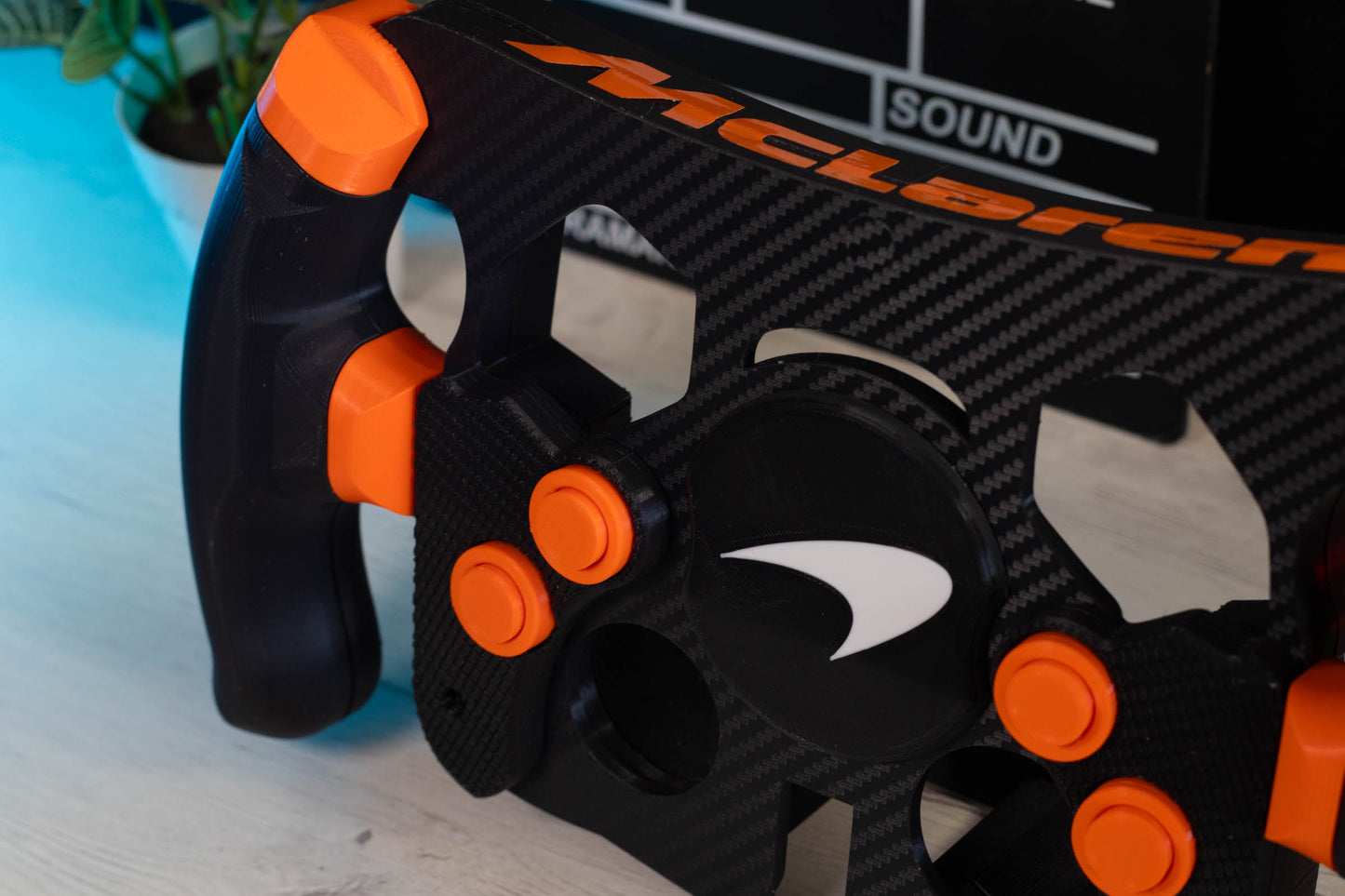 AR-MC12